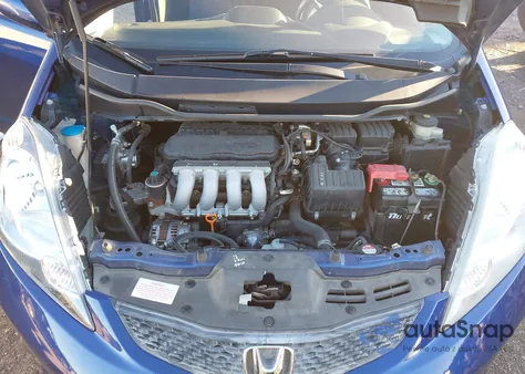 2009 Honda Fit Sport from USA, damaged, VIN JHMGE884X9S053892